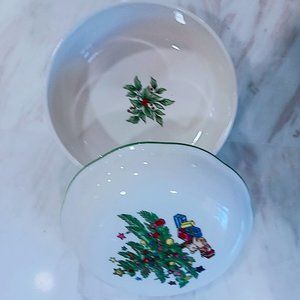Niko Christmas Tree Glass Container